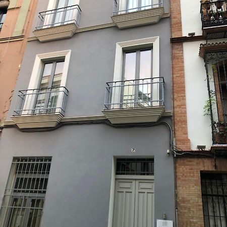 Sevilla Home Center Suites ภายนอก รูปภาพ