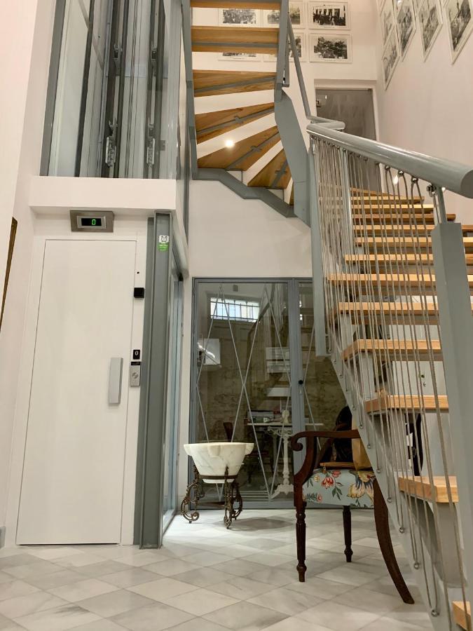 Sevilla Home Center Suites ภายนอก รูปภาพ